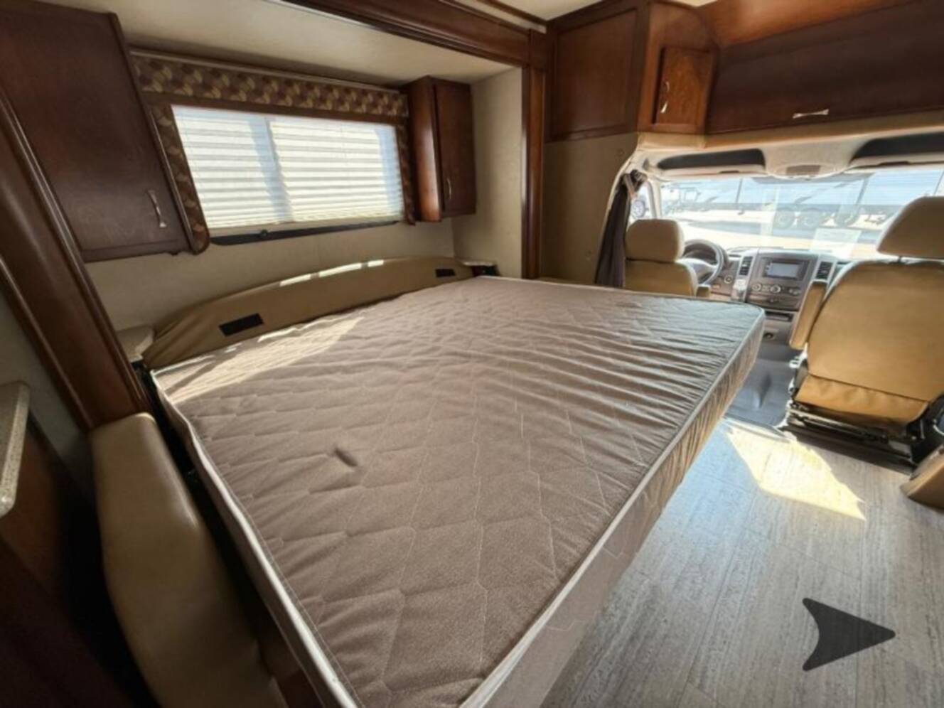 A photo of this 2016 Renegade Villagio 25MBS