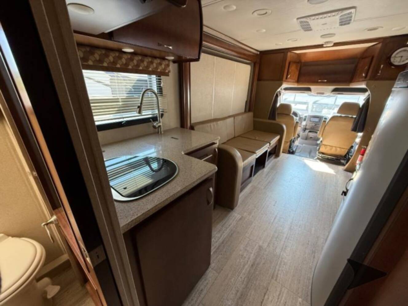 A photo of this 2016 Renegade Villagio 25MBS