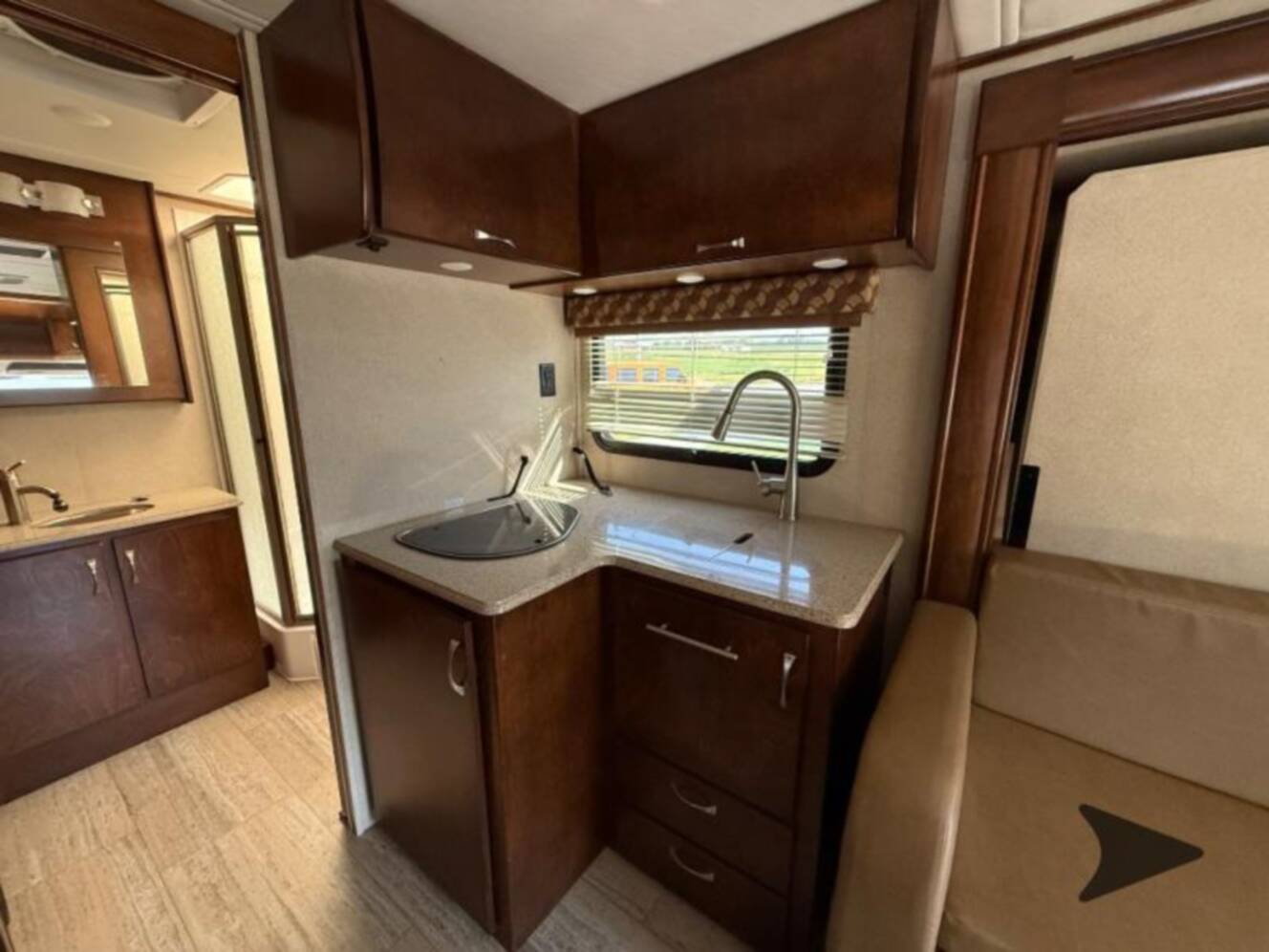 A photo of this 2016 Renegade Villagio 25MBS