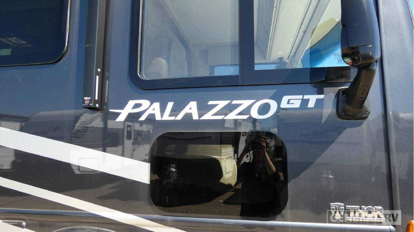 A photo of this 2026 Thor Motor Coach PALAZZO GT 33.6