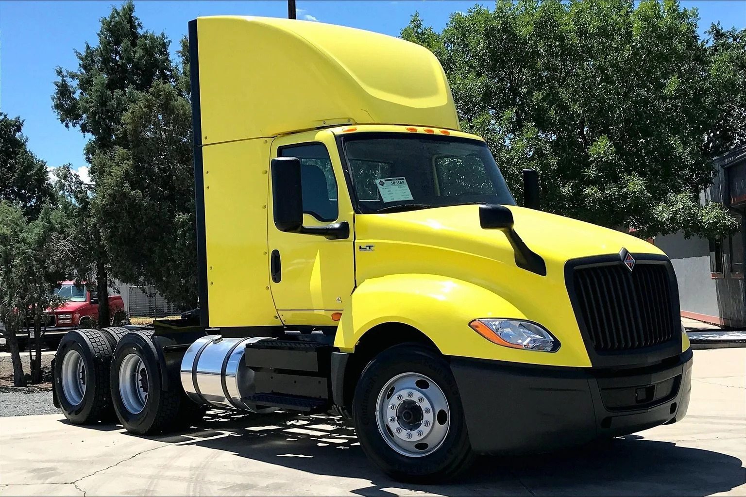 2023 INTERNATIONAL LT625 6X4 in Commerce City, CO