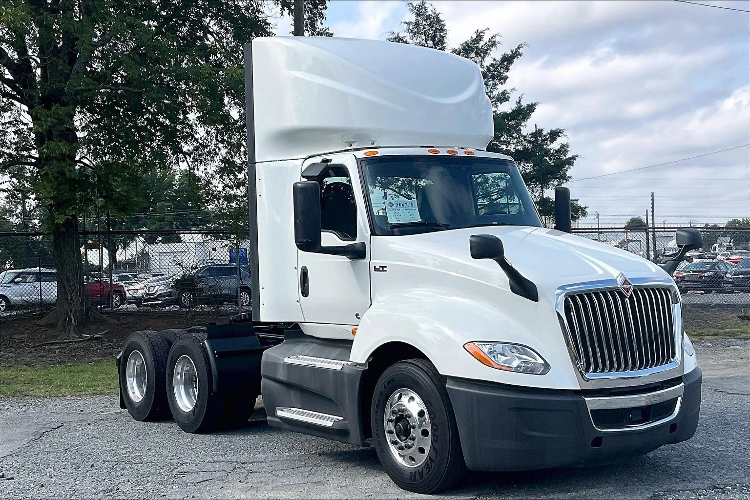 2021 INTERNATIONAL LT625 6x4 in Charlotte, NC