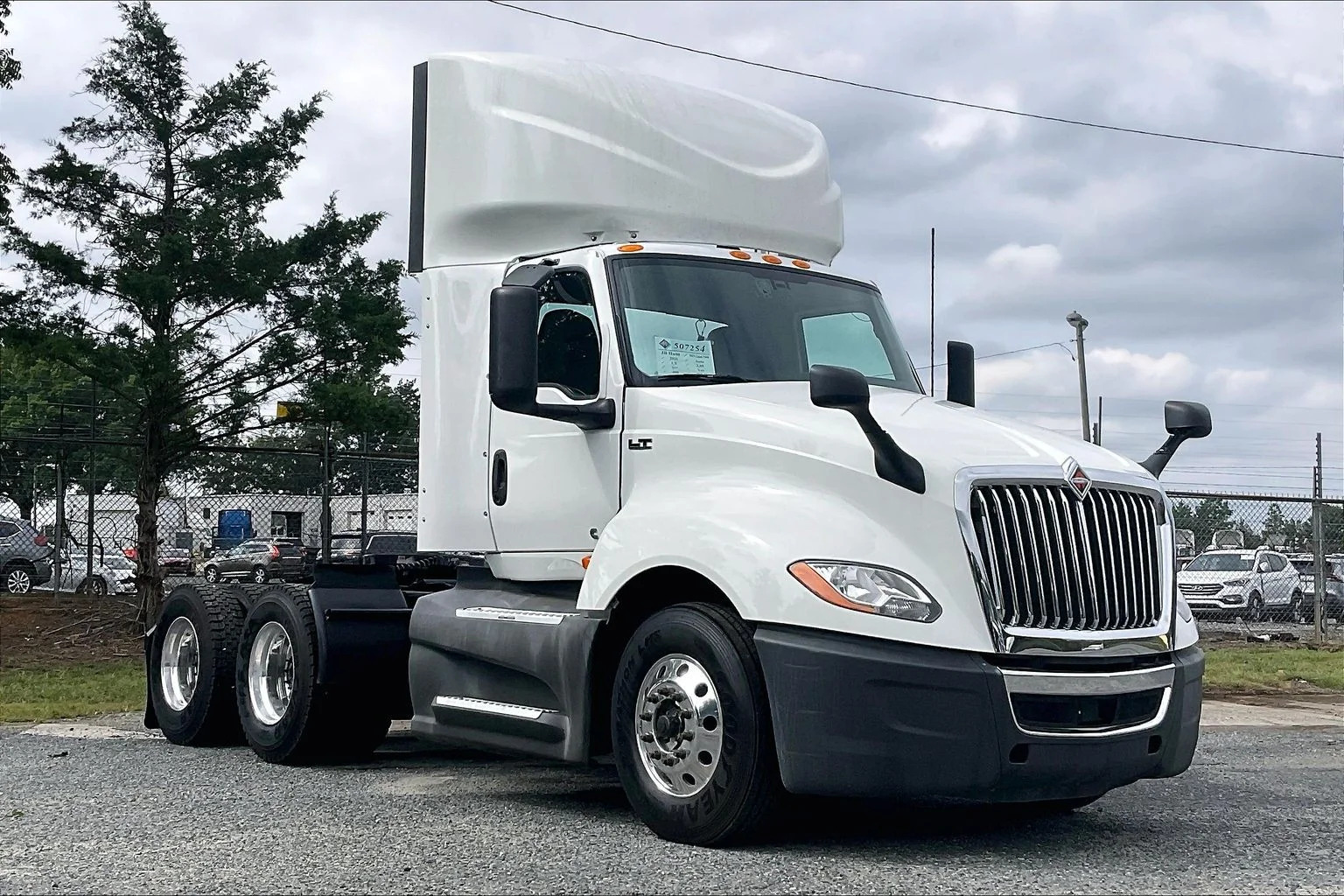 2021 INTERNATIONAL LT625 6x4 in Charlotte, NC