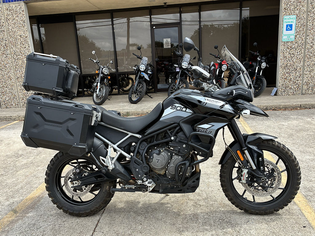 2022 Triumph Tiger 900 GT Low Sapphire Black 900 GT LOW in Plano, TX