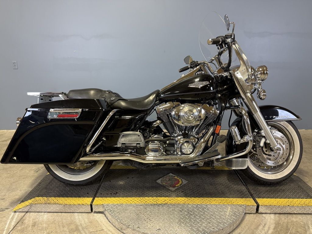 2006 Harley-Davidson® FLHRCI - Road King® Classic CLASSIC in Butte, MT