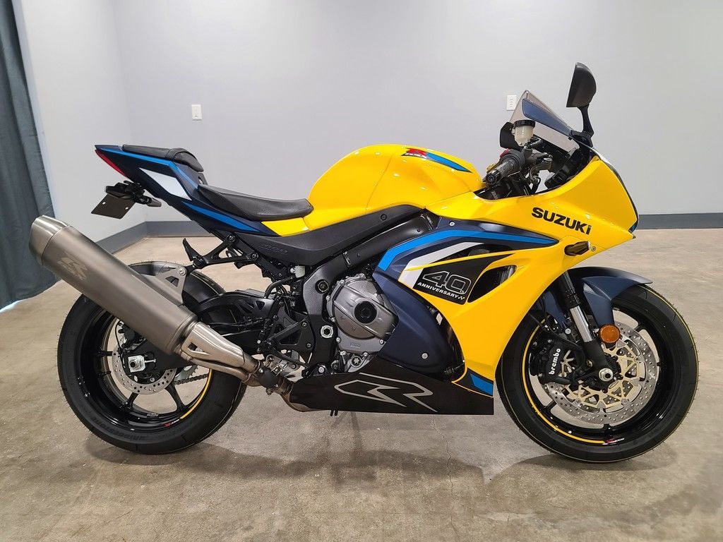 2027 Suzuki GSX-R1000 1000 in Birmingham, AL