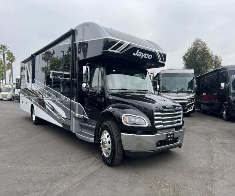 2027 Jayco SENECA 37K in san diego CA