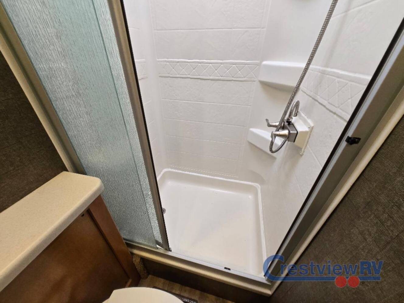 A photo of this 2017 Thor Motor Coach Palazzo 35.1