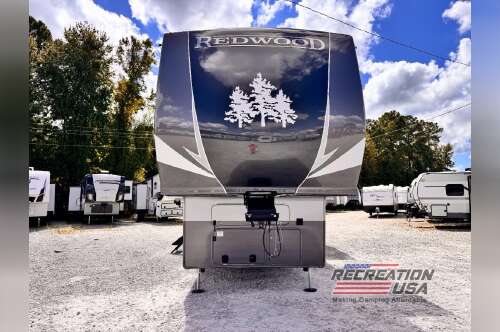 2025 Redwood Rv Redwood 4001LK in longs SC