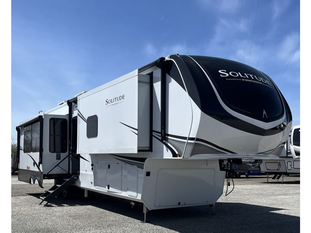 2026 Grand Design Solitude 417KB in erie PA