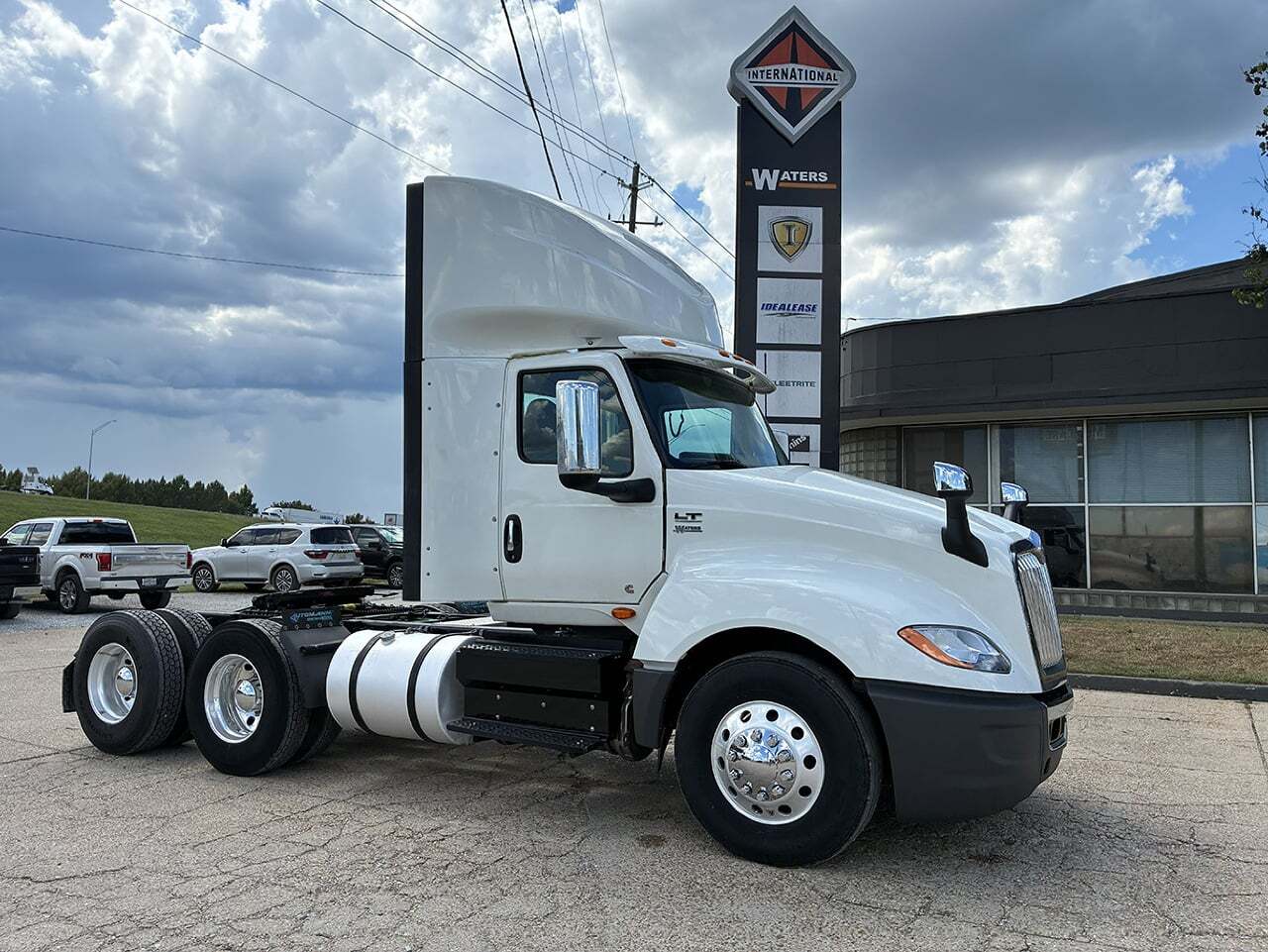 2022 INTERNATIONAL LT 625 in Columbus, MS