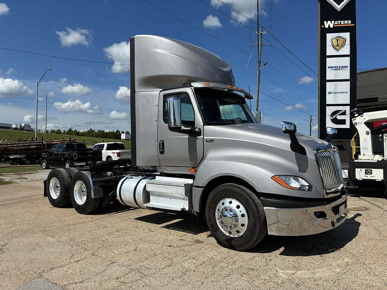 2022 INTERNATIONAL LT 625 in Columbus, MS