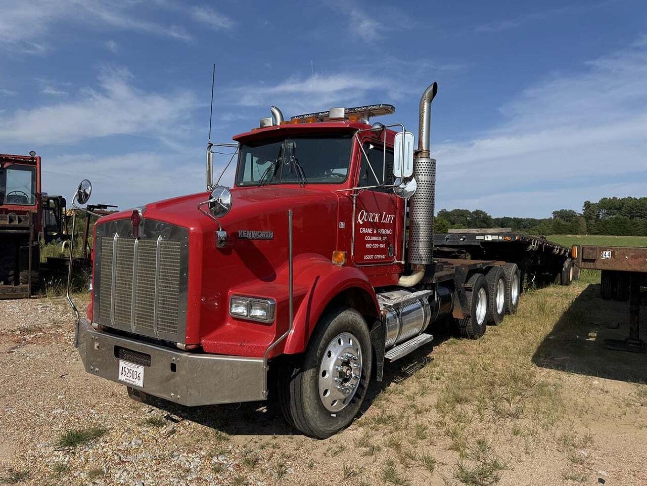 1999 KENWORTH T800 in Columbus, MS
