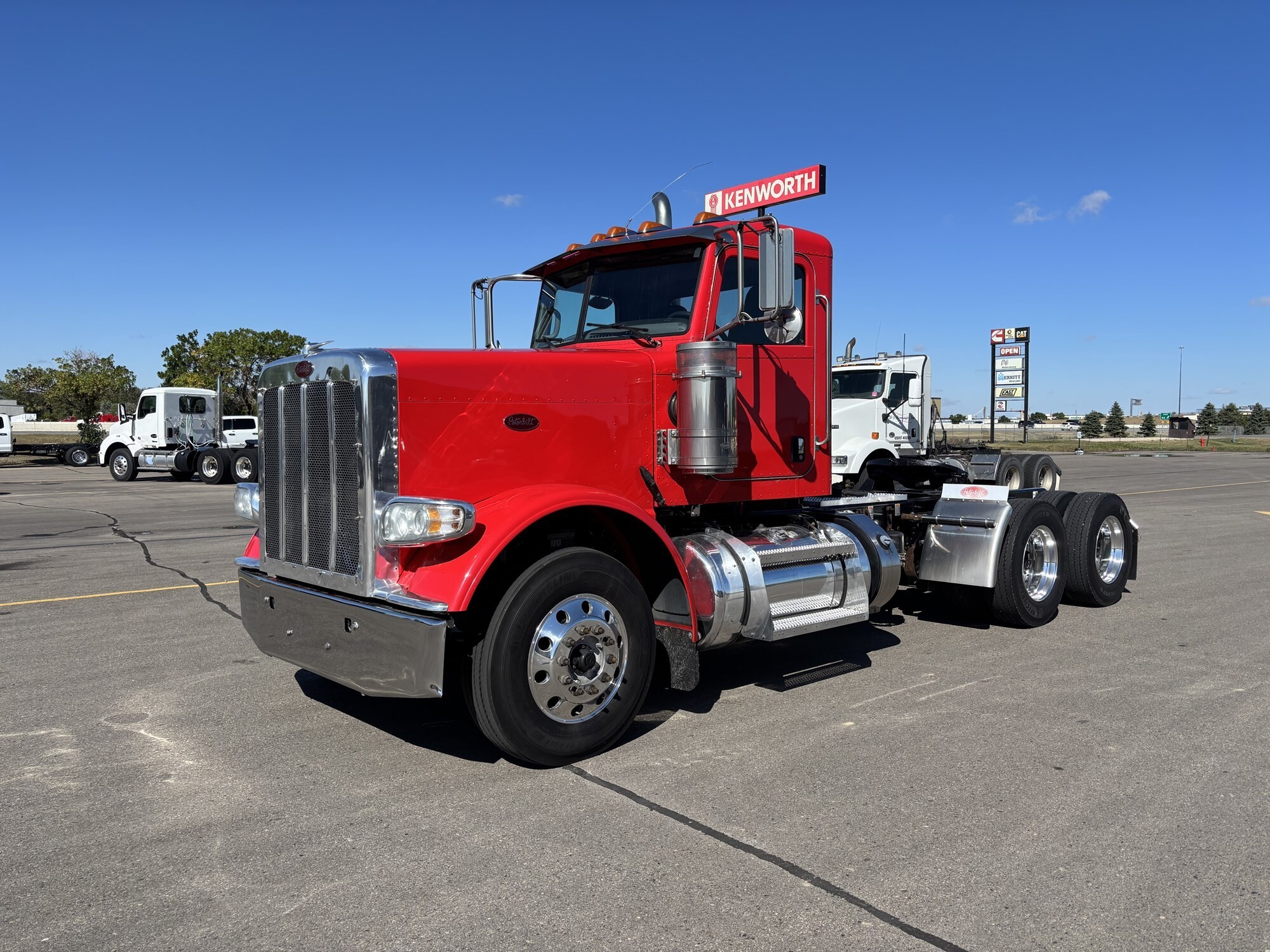 2019 PETERBILT 389 in Fargo, ND