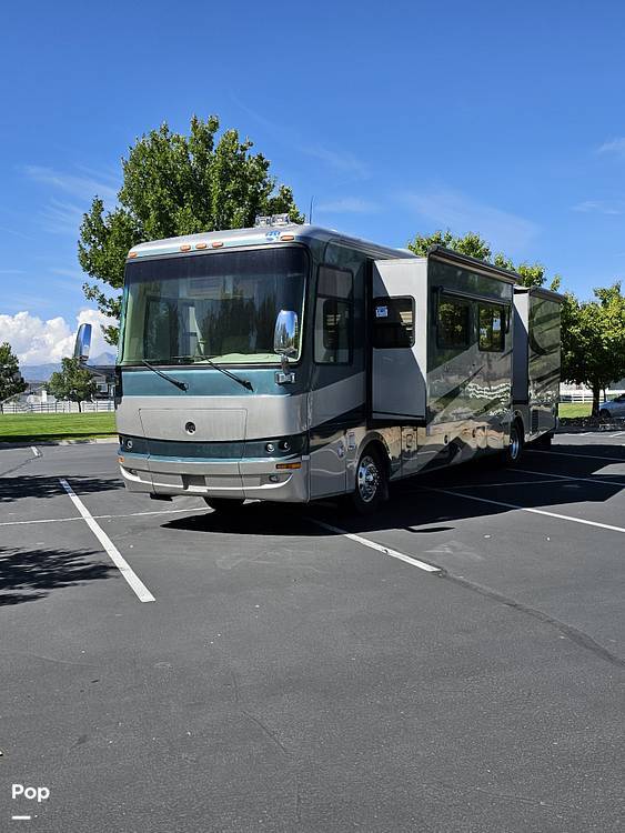 Used 2006 Holiday Rambler Ambassador M-40PLQ-330hp For Sale in