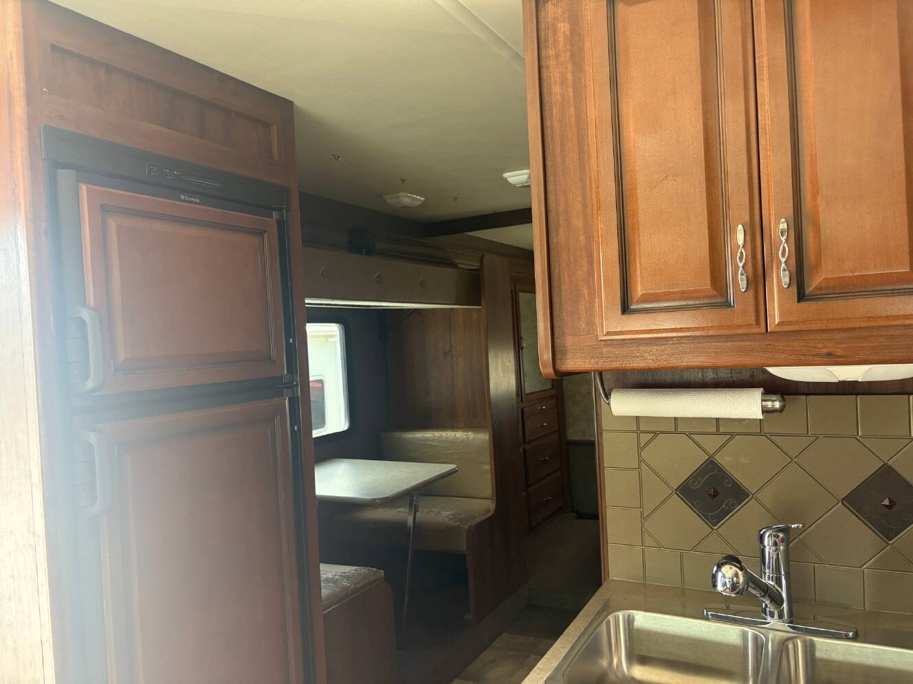 A photo of this 2014 Fleetwood Storm 32H