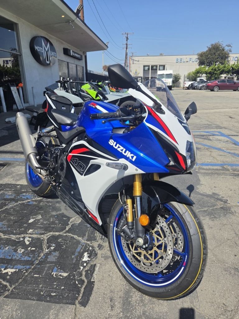 2027 Suzuki GSX-R1000R 1000R in Bellflower, CA