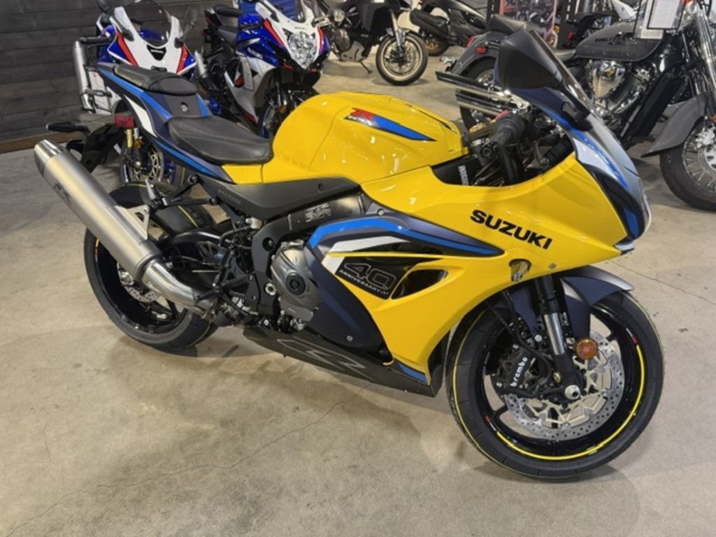 2027 Suzuki GSX-R1000 1000 in Bellflower, CA