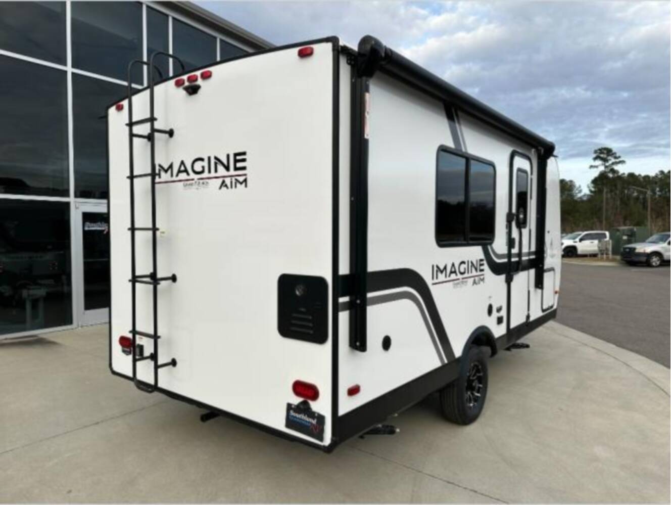A photo of this 2026 Grand Design IMAGINE AIM 15RBA