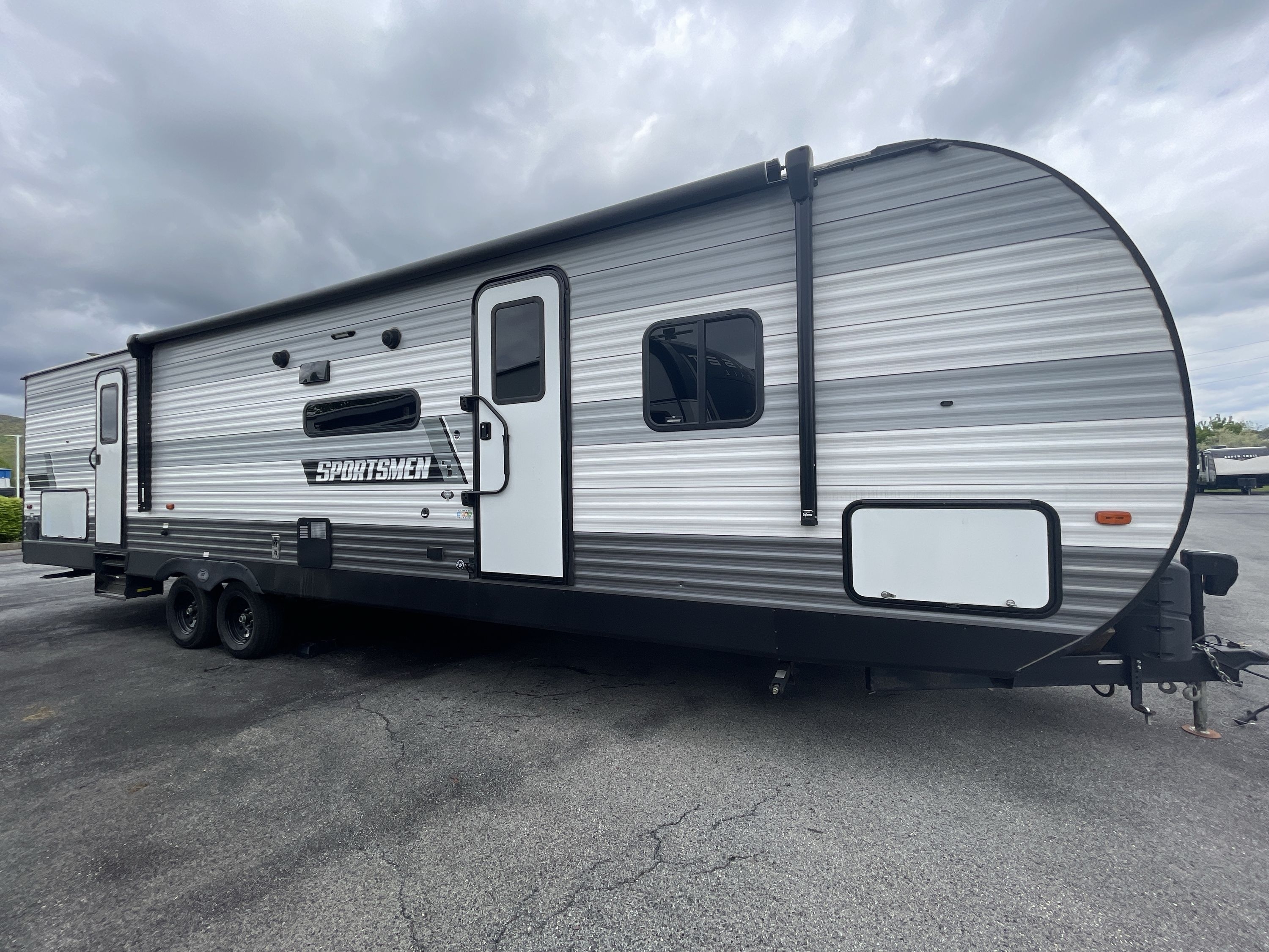 2023 K-Z Rv SPORTSMEN SE 332BHKSE in hamburg PA