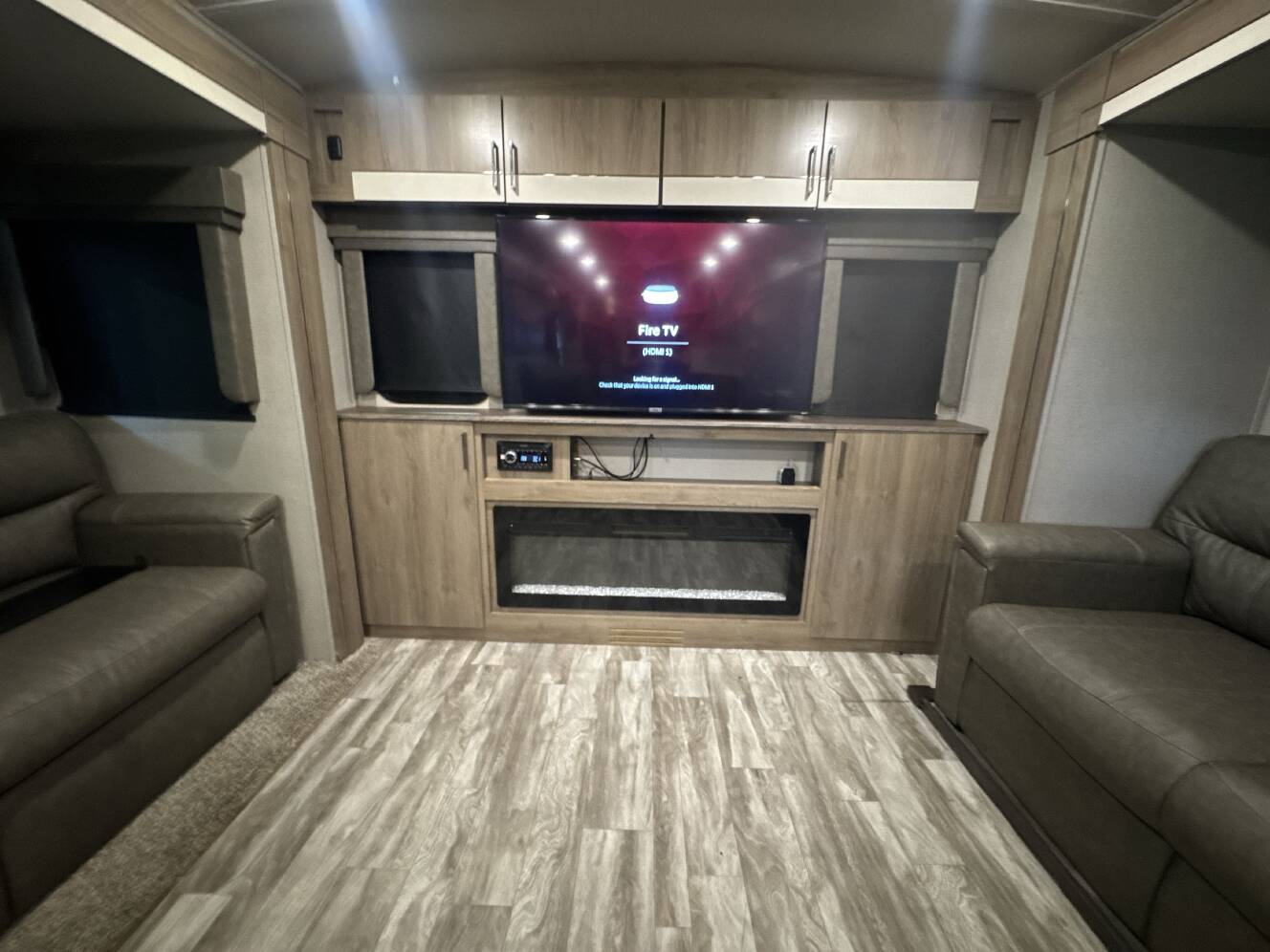 A photo of this 2022 Grand Design IMAGINE 3100RD