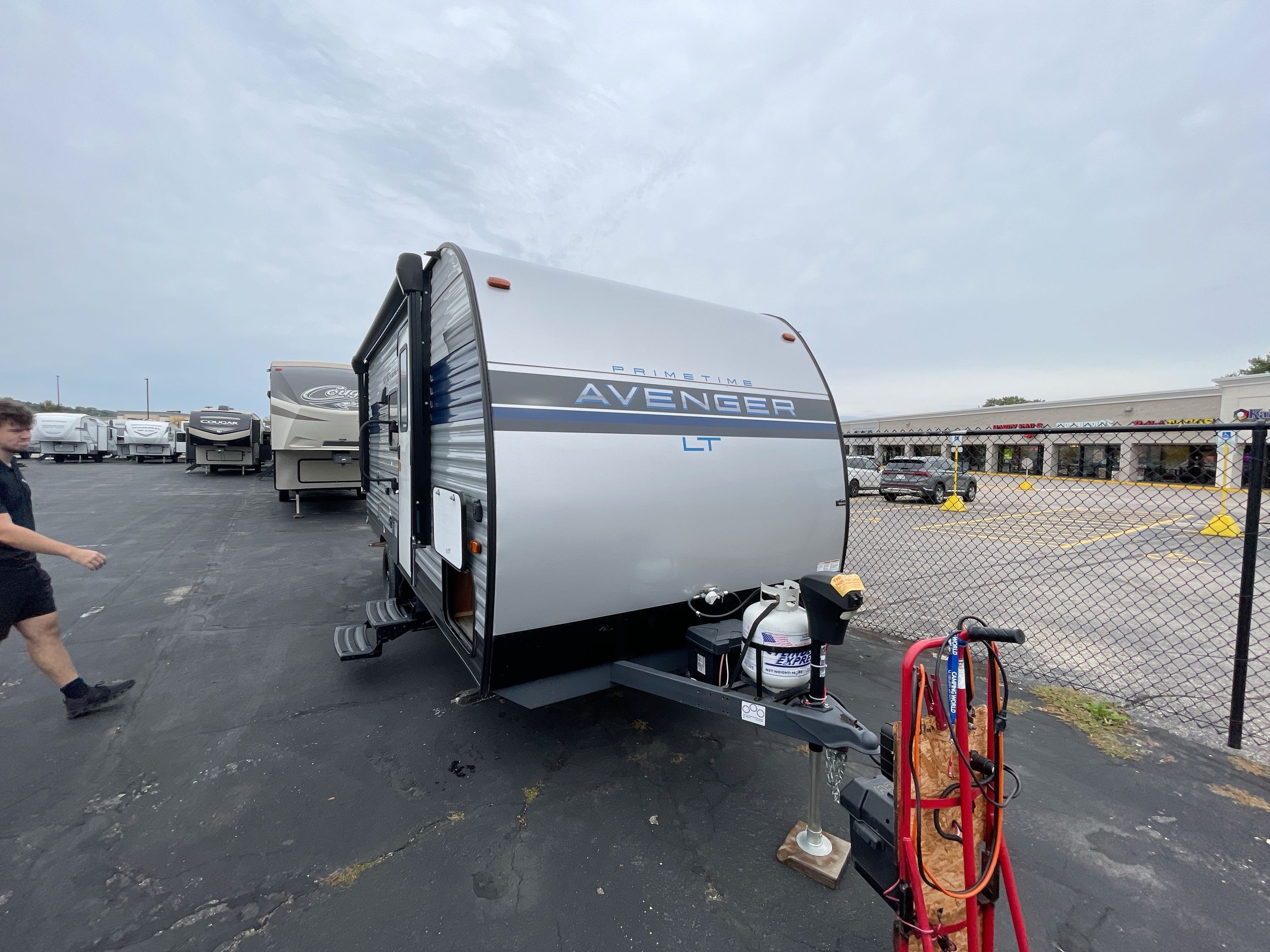 2022 Prime Time AVENGER 17FQS in onalaska WI