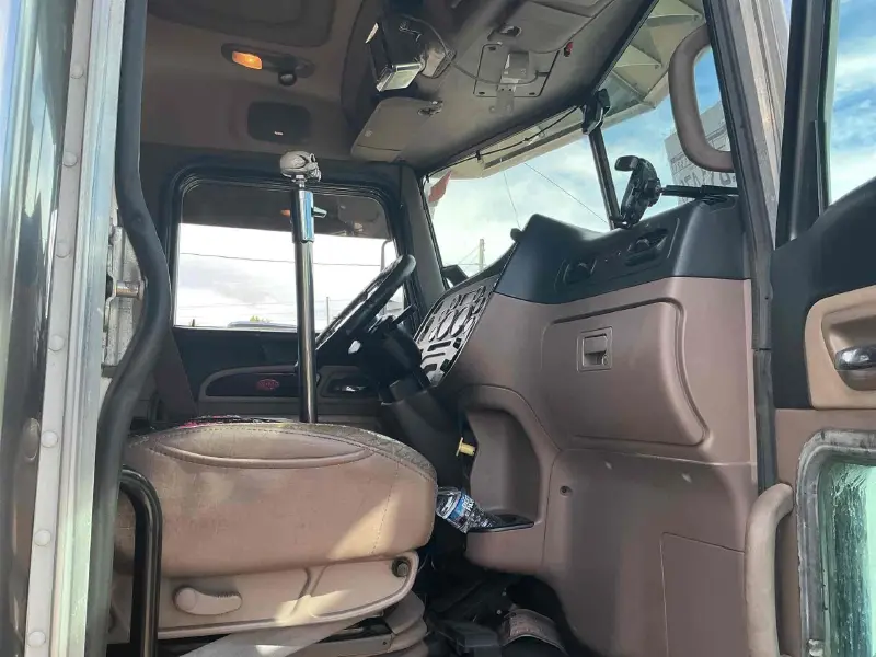2014 PETERBILT 386