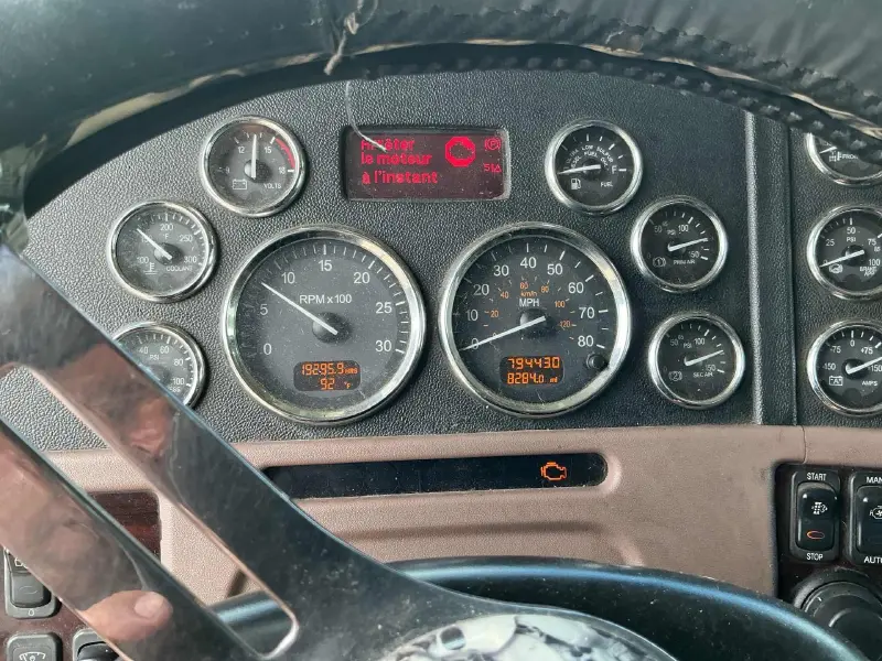 2014 PETERBILT 386