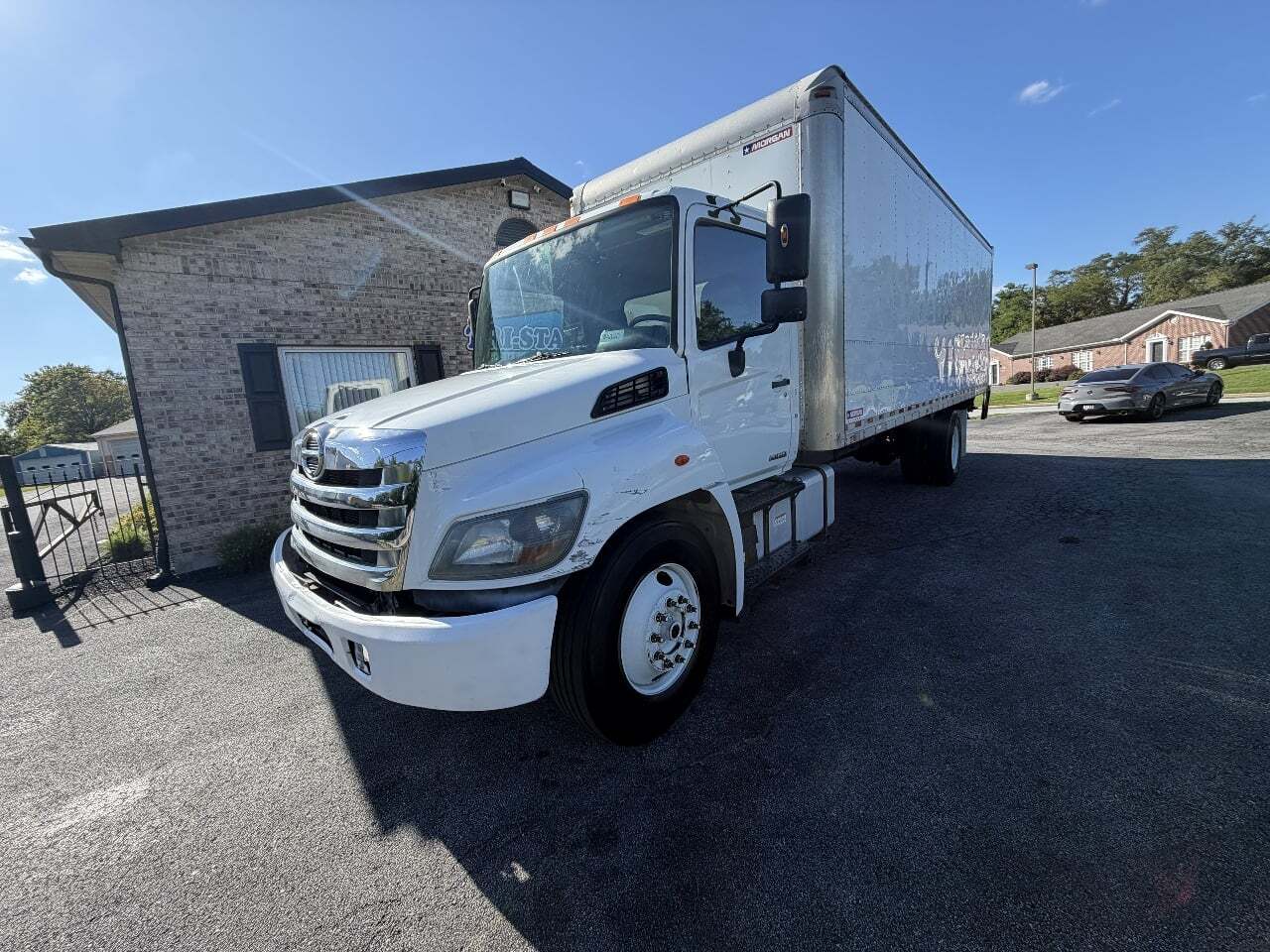2016 HINO 268 in New Castle, DE