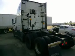 2022 FREIGHTLINER CASCADIA 126