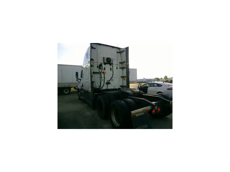 2022 FREIGHTLINER CASCADIA 126
