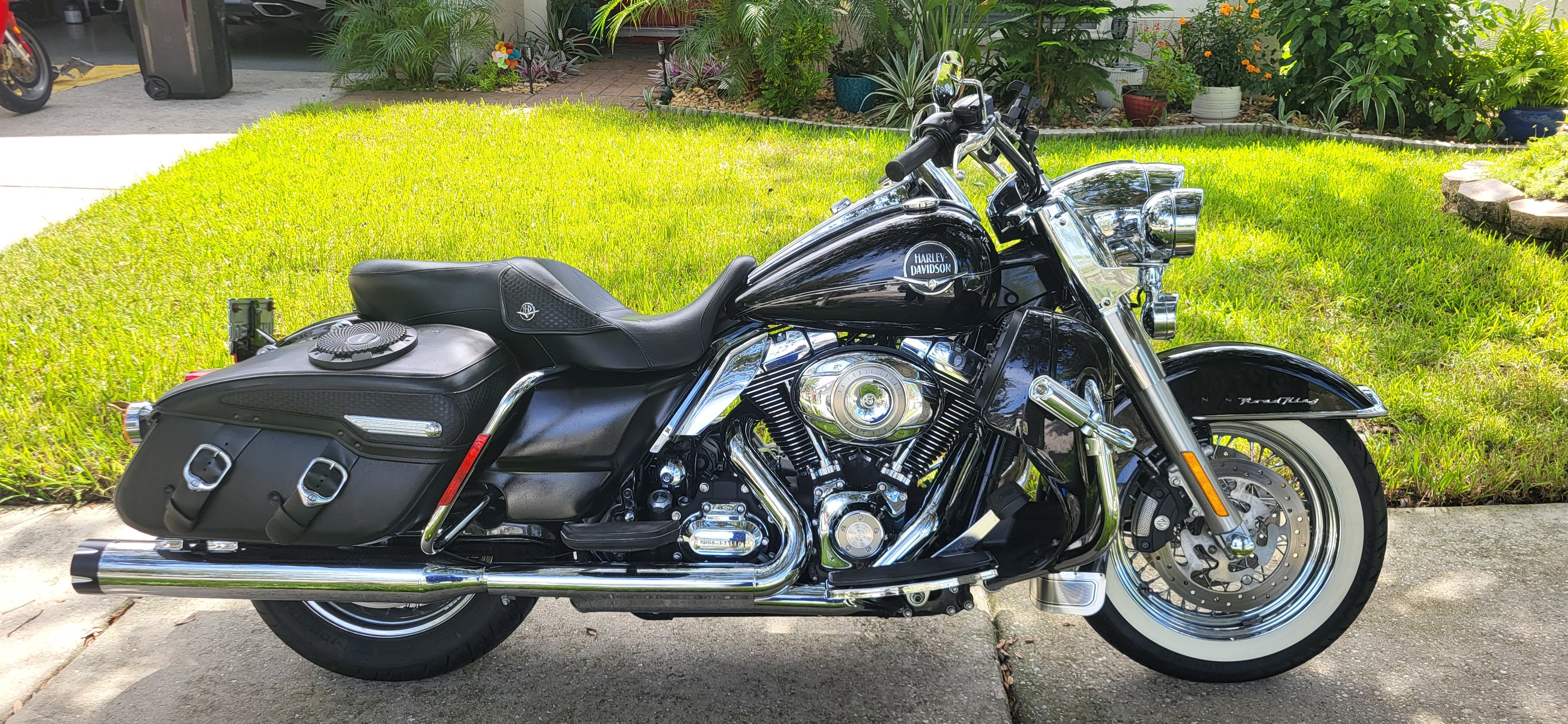 2009 Harley-Davidson ROAD KING CLASSIC CLASSIC in Zephyr Hills, FL