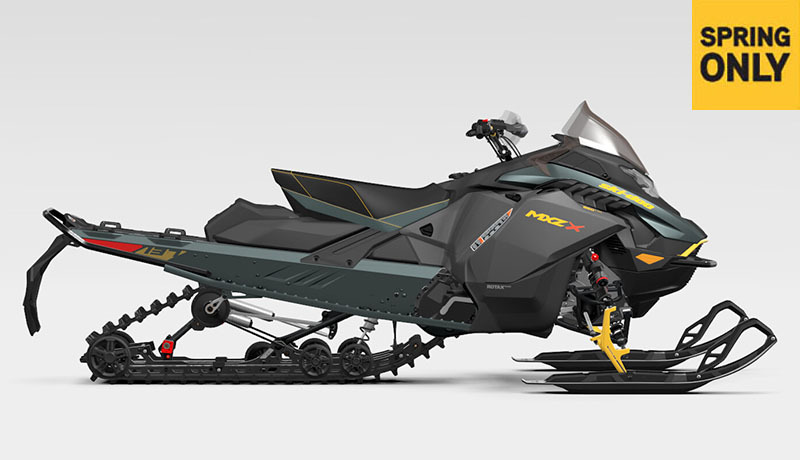 2026 Ski-Doo MXZ X 137 850 E-TEC ES RipSaw 1.25 in bergland MI