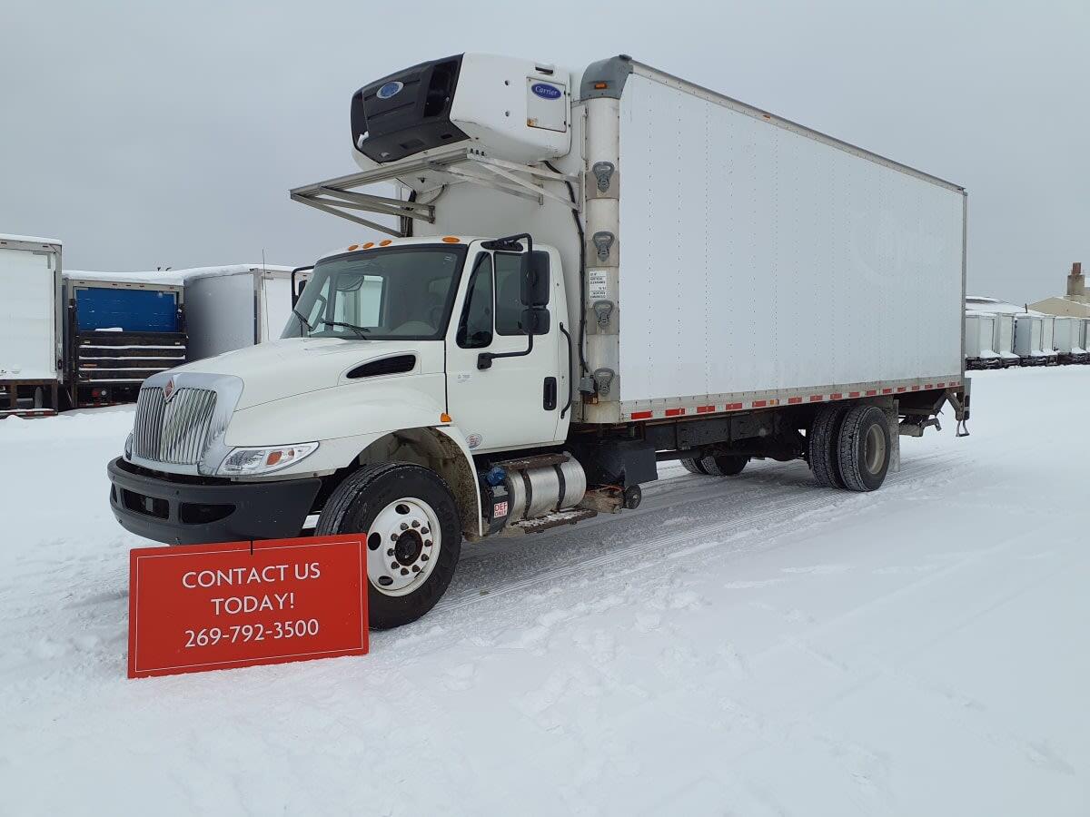 2018 INTERNATIONAL 4300 in Wayland, MI