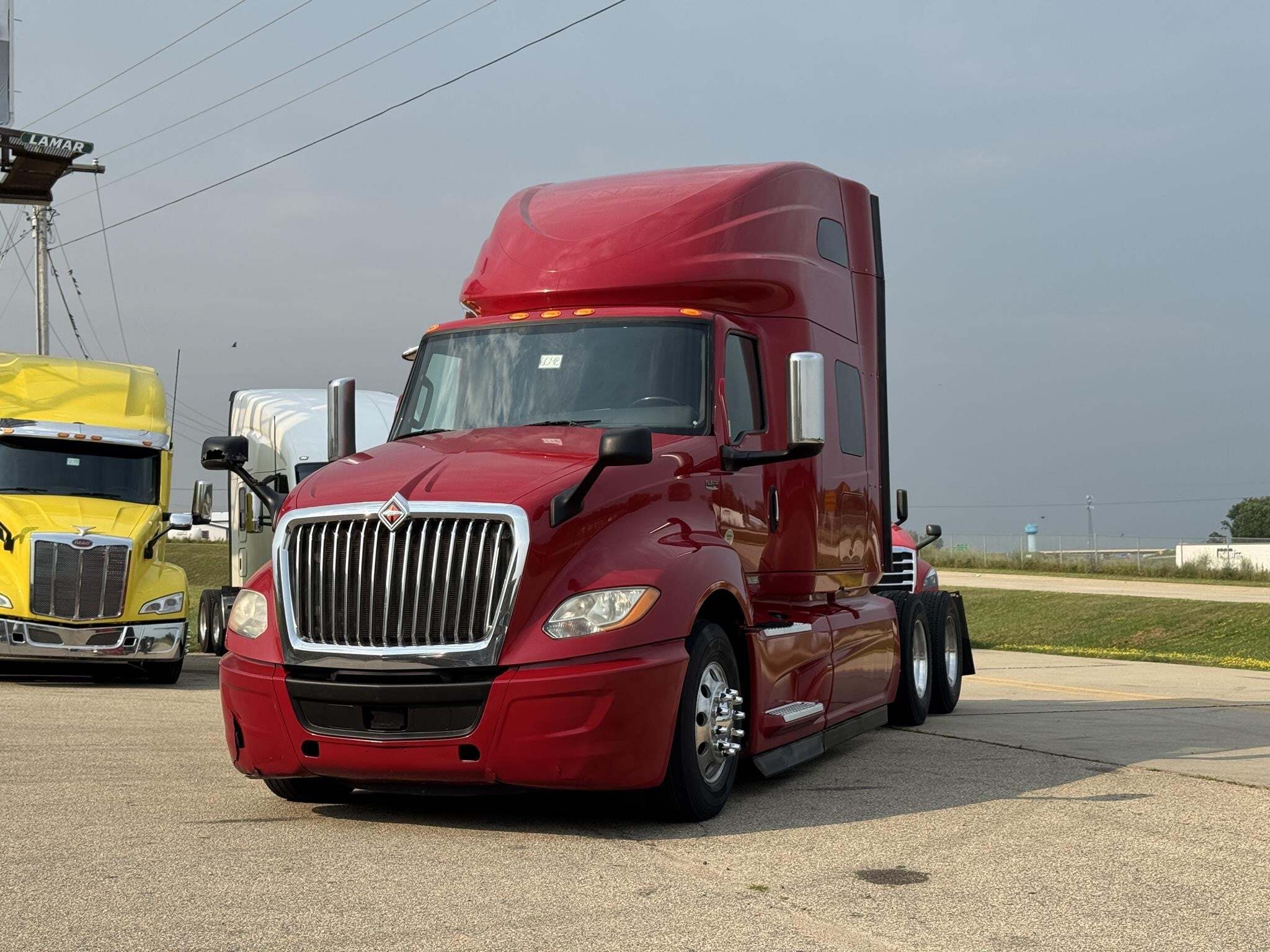 2020 INTERNATIONAL LT in Dubuque, IA