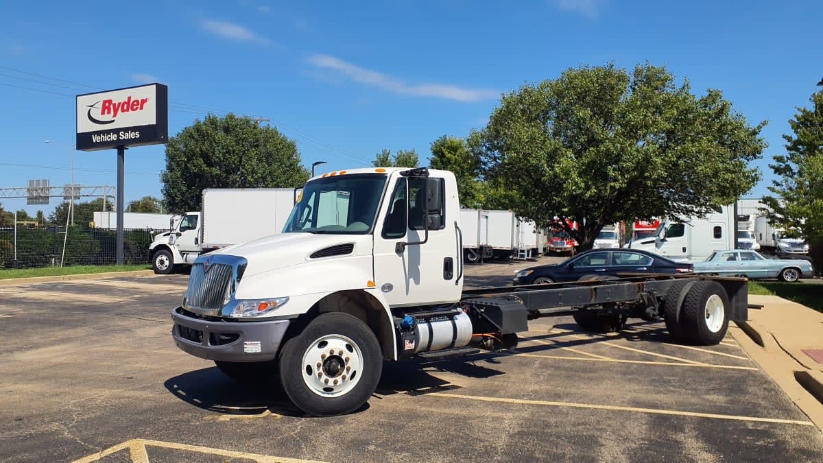 2019 INTERNATIONAL 4300 in Bolingbrook, IL
