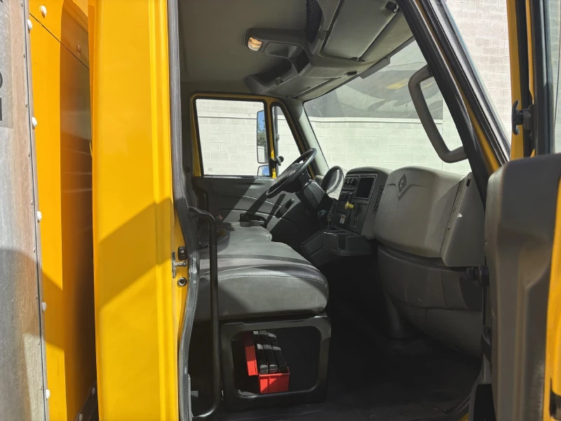 2015 INTERNATIONAL DURASTAR 4300