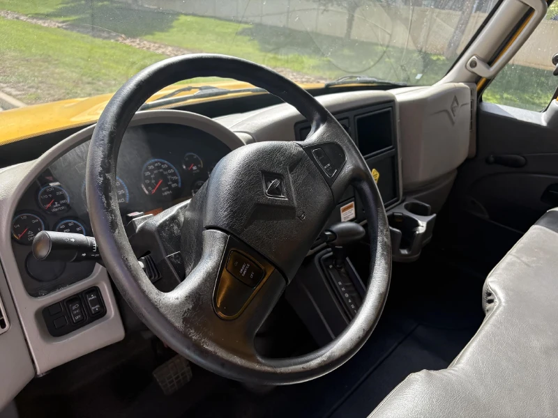 2015 INTERNATIONAL DURASTAR 4300
