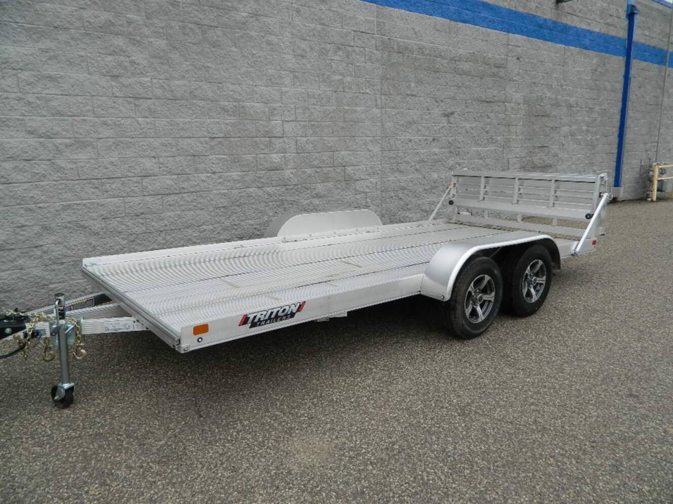 A photo of this 2023 Triton Triton Plank Bed FIT1681P-2