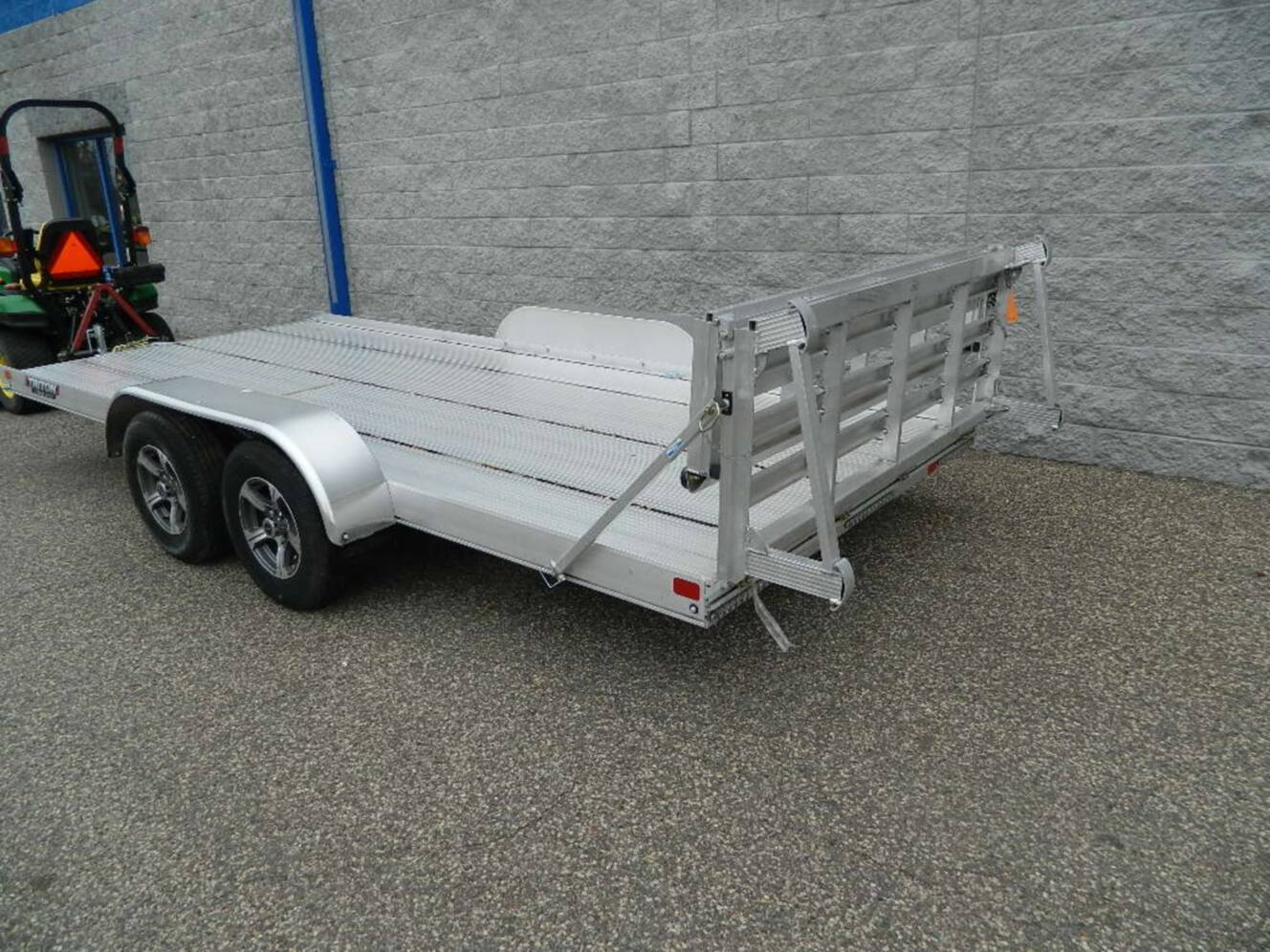A photo of this 2023 Triton Triton Plank Bed FIT1681P-2