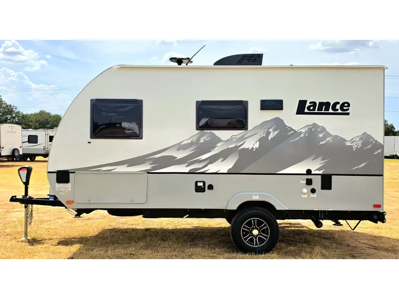 2026 Lance 1475