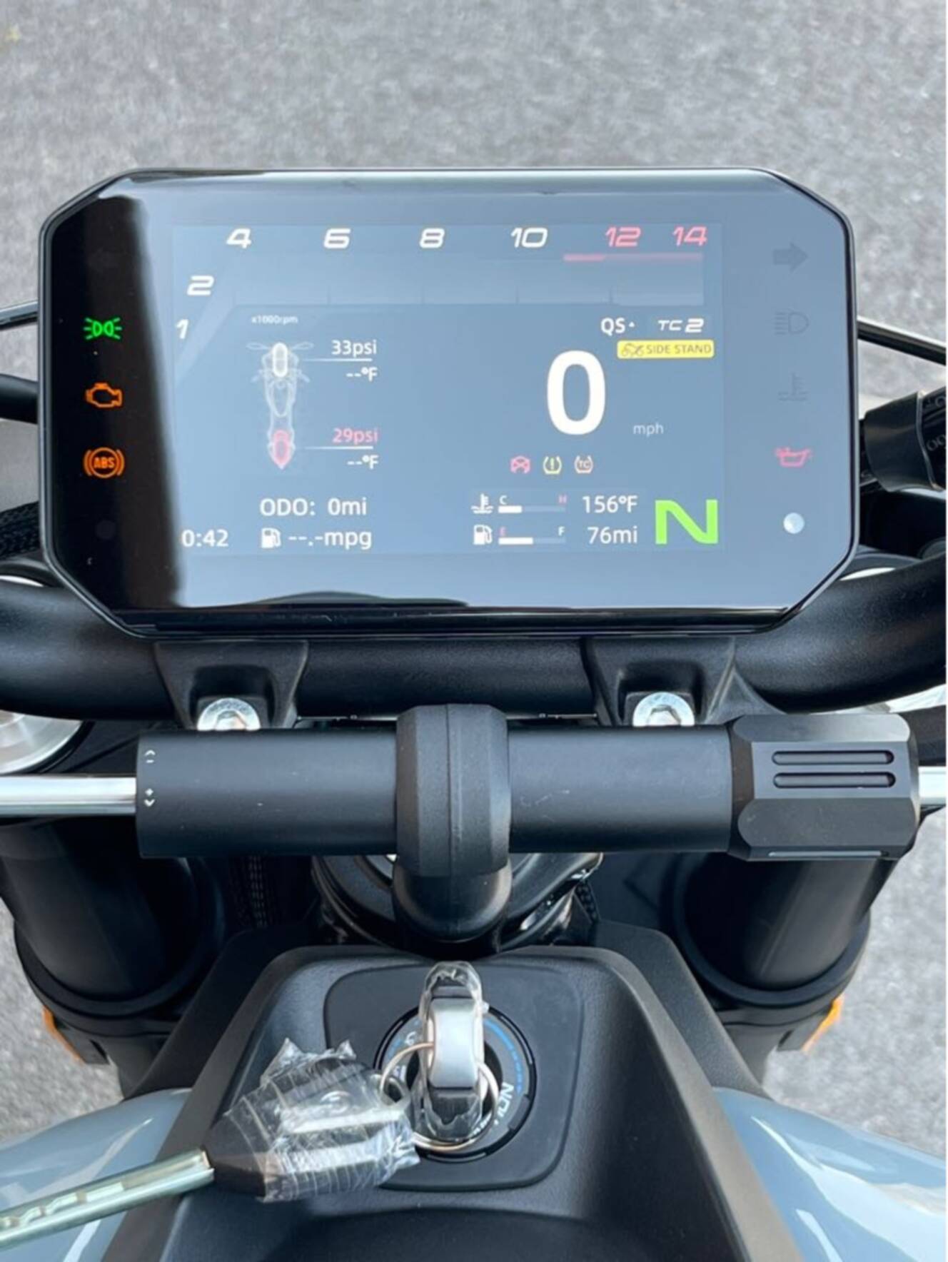 A photo of this 2026 CFMOTO 675NK