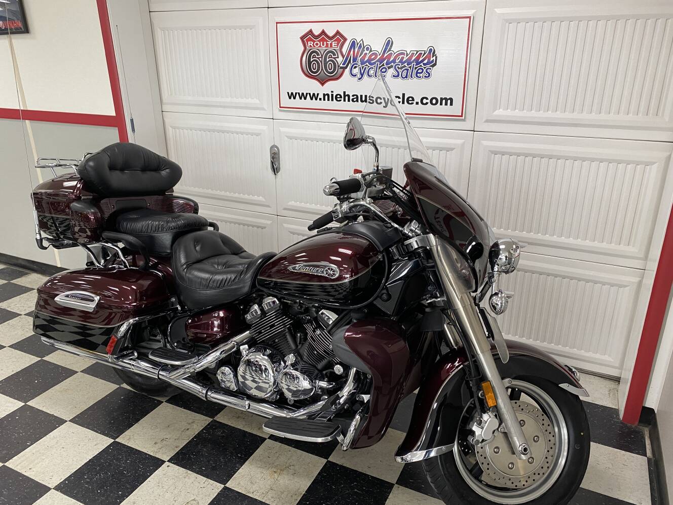 A photo of this 2008 Yamaha XVZ1300TF ROYAL STAR VENTURE