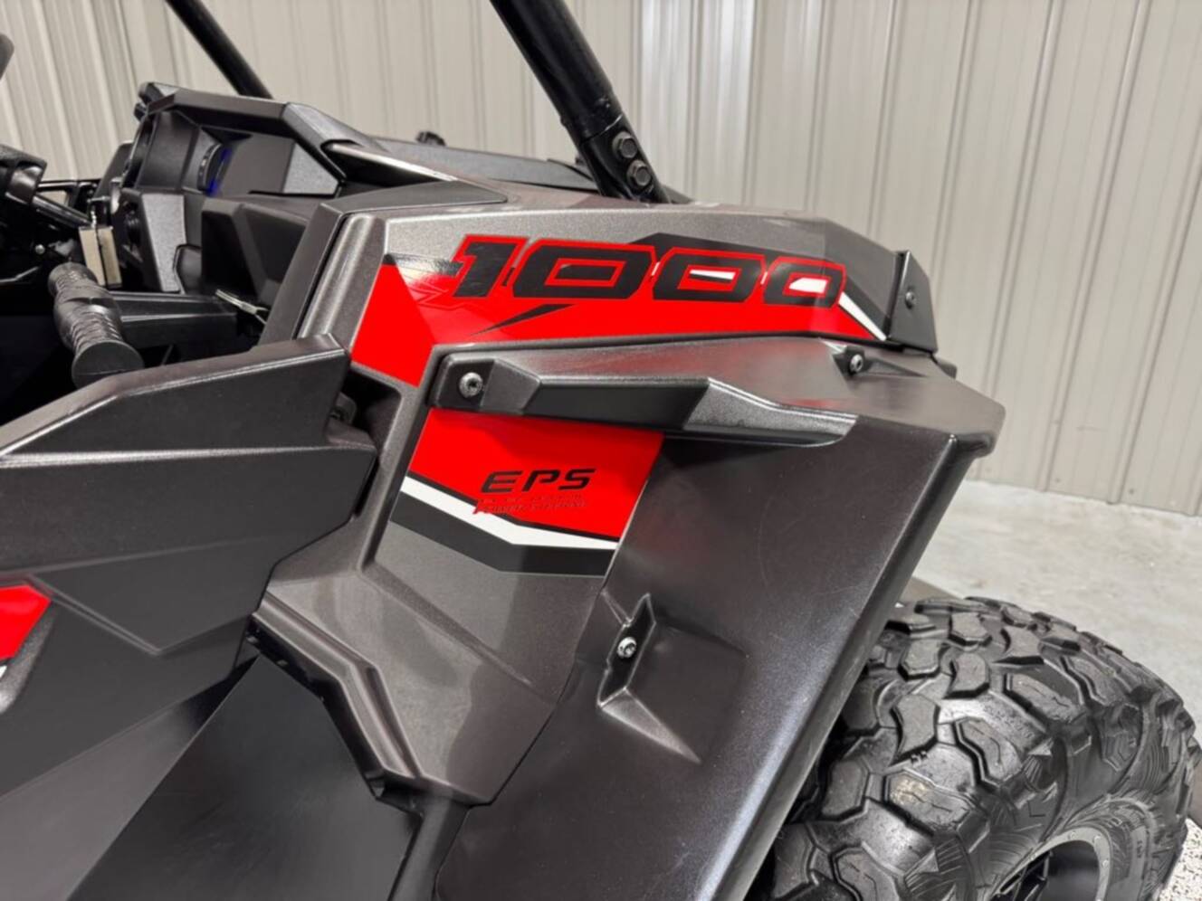 A photo of this 2019 Polaris RZR S 1000 EPS