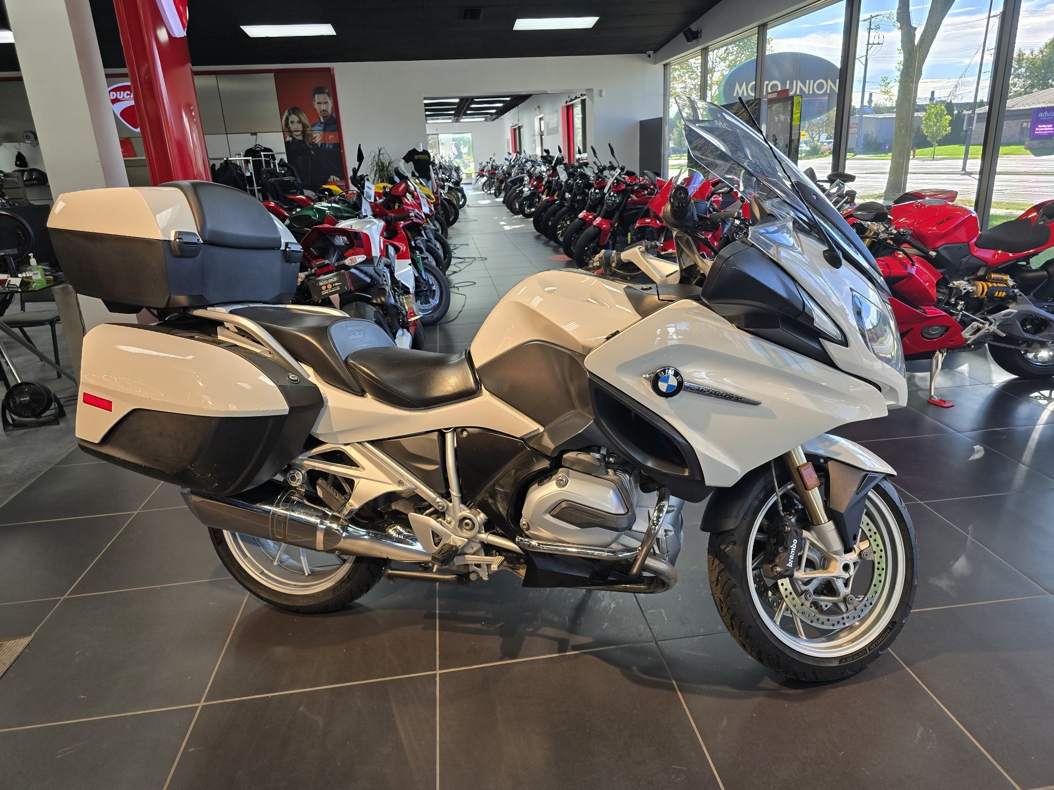 2018 BMW R 1200 RT in west allis WI