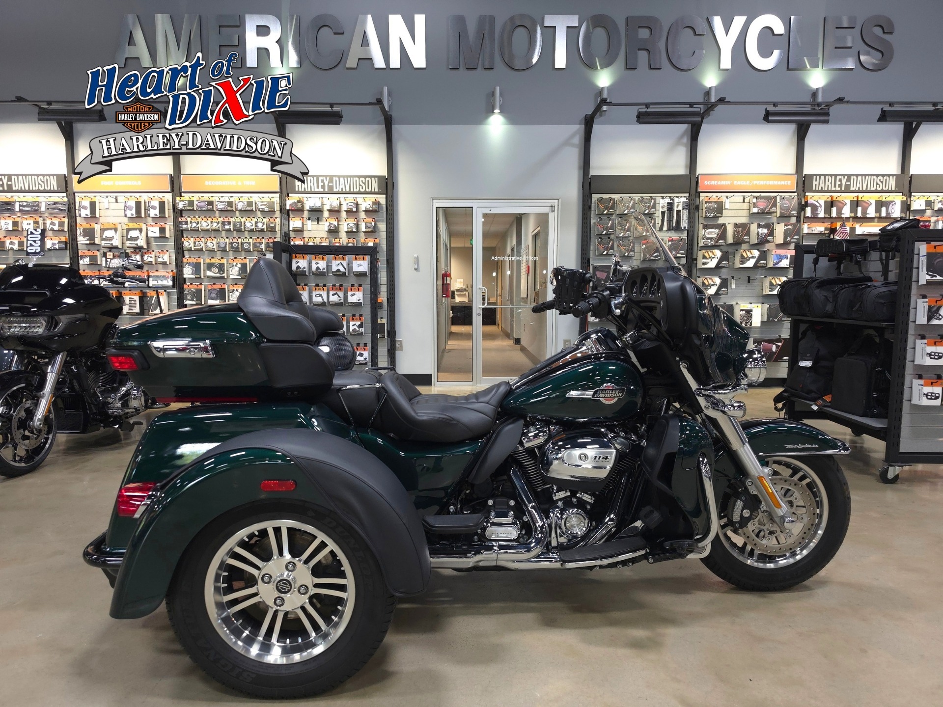 2024 Harley-Davidson Tri Glide Ultra ULTRA CLASSIC in Pelham, AL