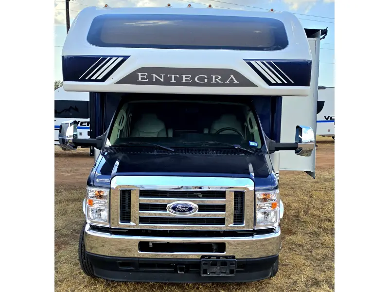 2025 Entegra Esteem 29V