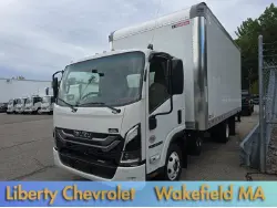 2025 Isuzu NPR HD