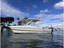 4 Center Console Catamarans Under 30 Feet image