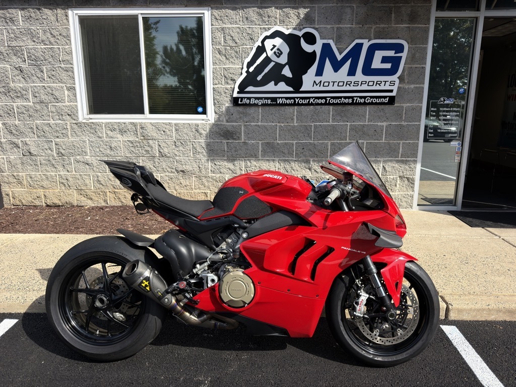 2020 Ducati PANIGALE V4 in sterling VA